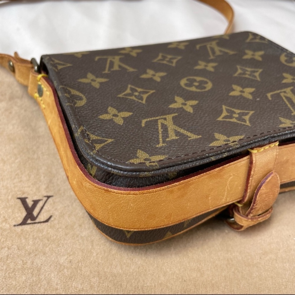 SALE 🌹 Louis Vuitton 1988 Cartouchiere GM Monogram Shoulder Handbag - Picture 13 of 16